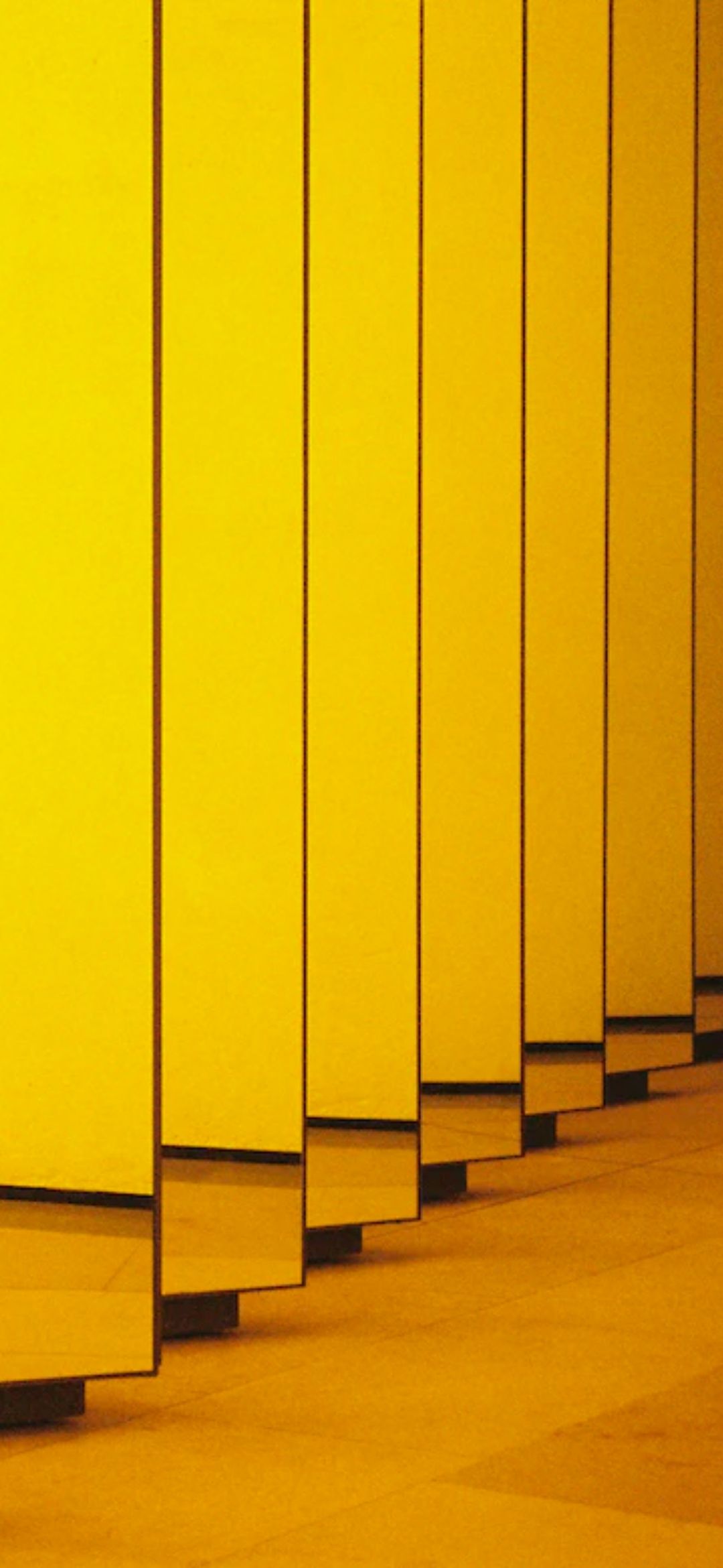 Yellow Wallpaper 39